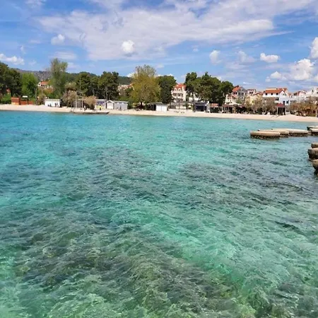 In Near Male Vrulje 沃迪切