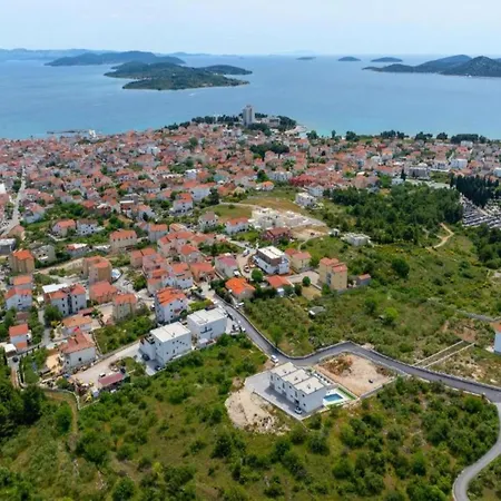 In Near Male Vrulje 沃迪切