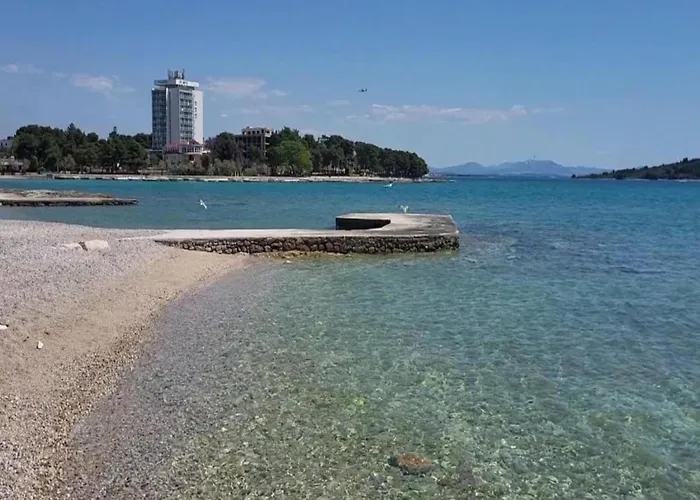 In Near Male Vrulje *