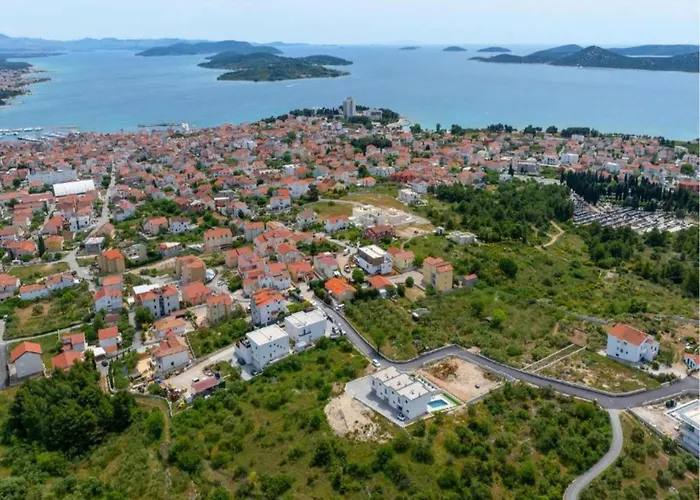 In Near Male Vrulje Vodice